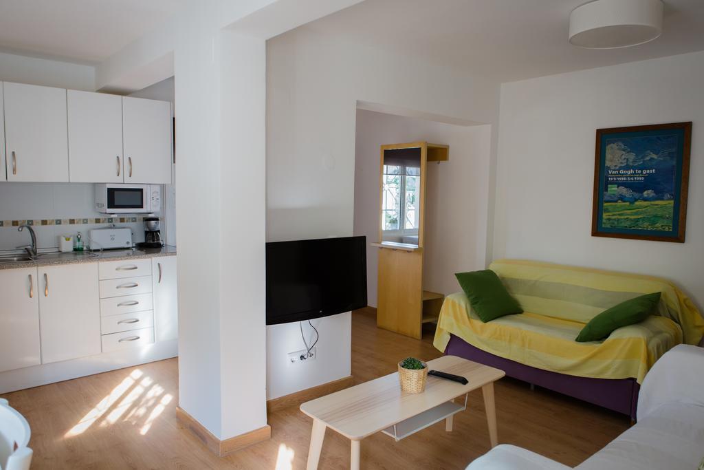 Apartamentos Casa Torres - Adults Only El Albir Exterior photo